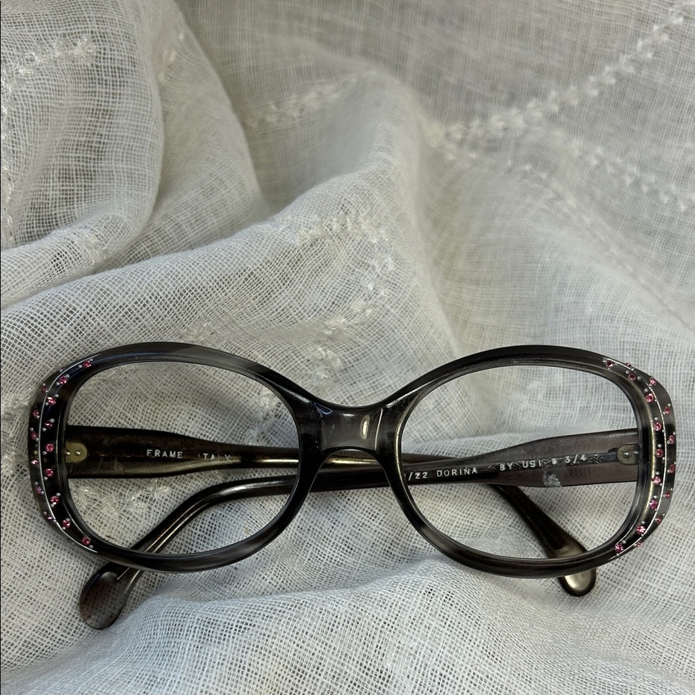 Vintage Dorina frame with crystals made in Italy